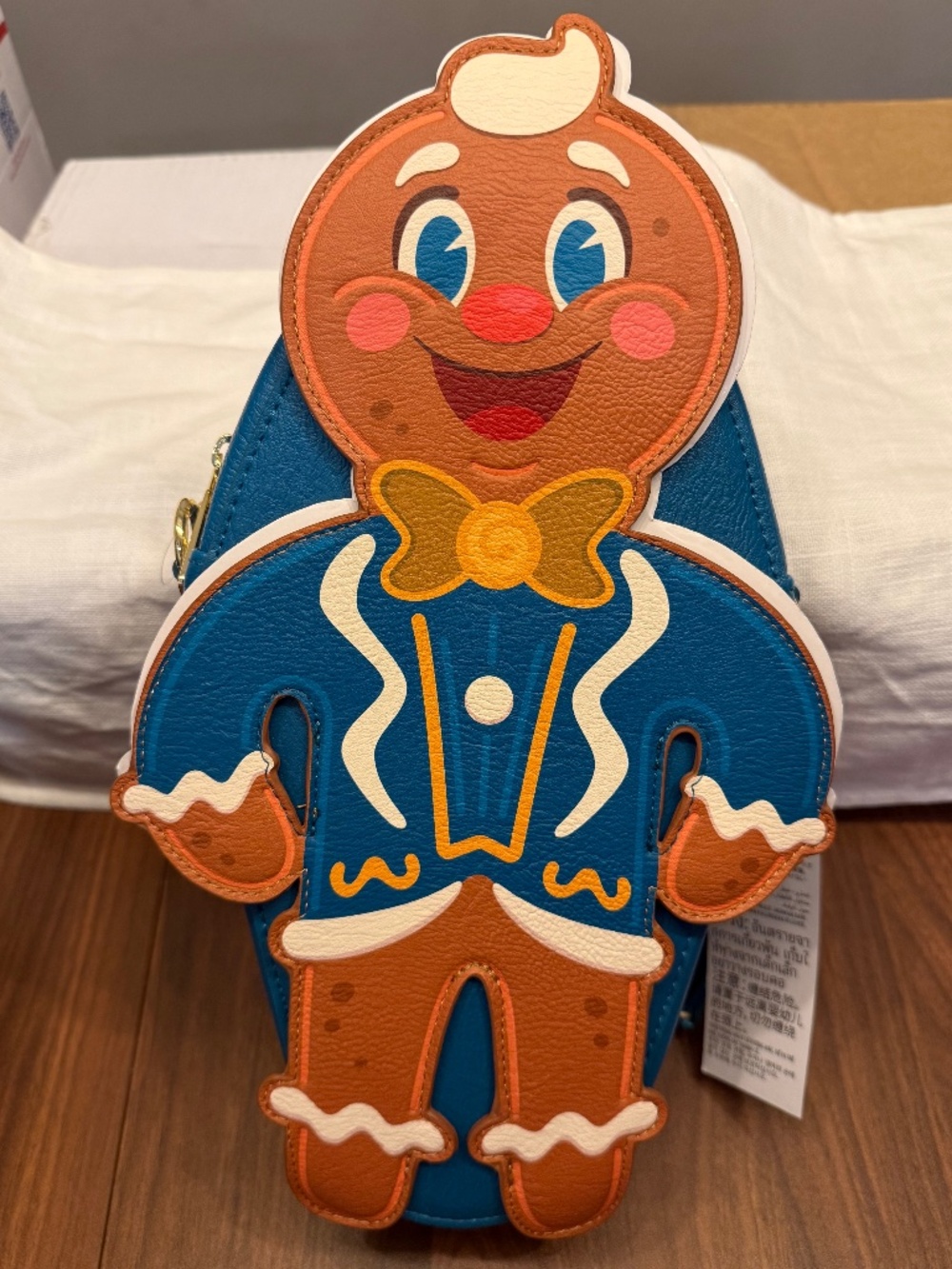 Loungefly Jollywood Gingerbread Man Backpack NWT - Picture 1 of 3